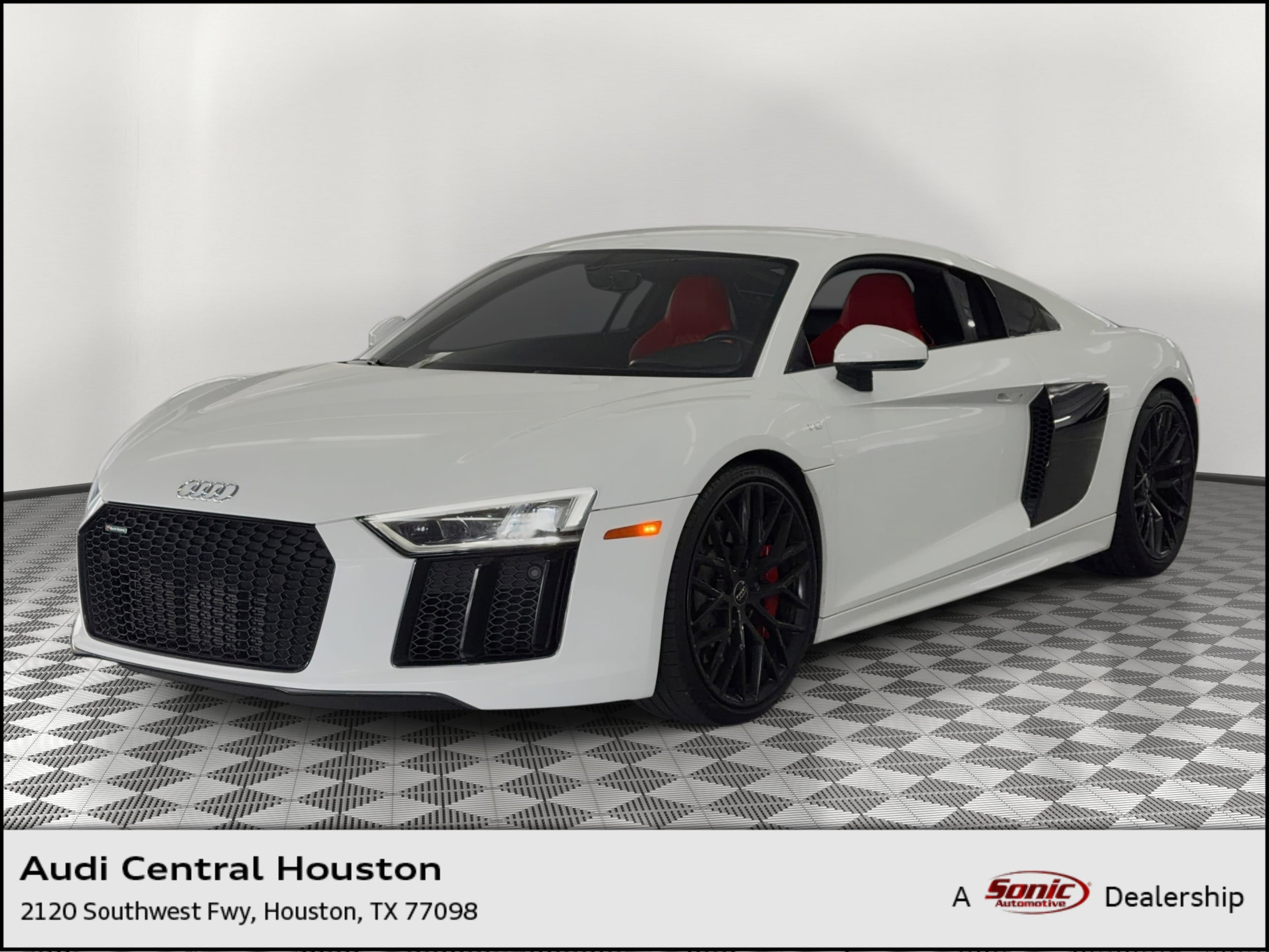 2018 Audi R8 V10 Coupe quattro S tronic's photo