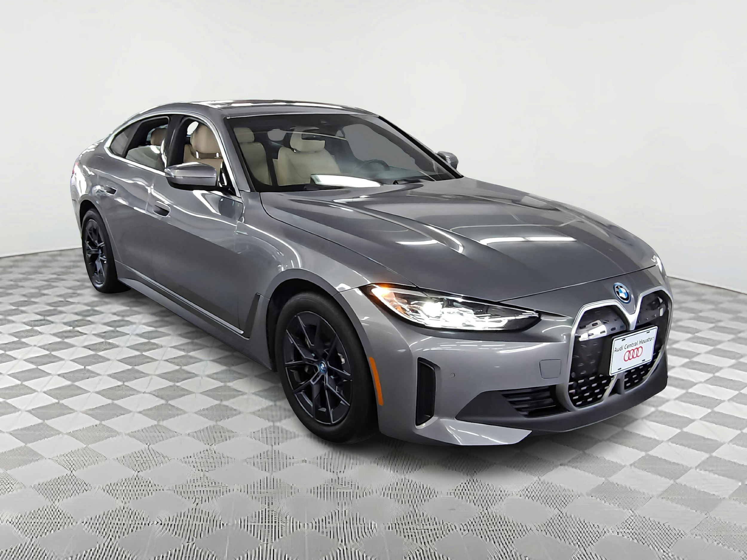 Used 2023 BMW i4 Base with VIN WBY73AW05PFN85182 for sale in Houston, TX