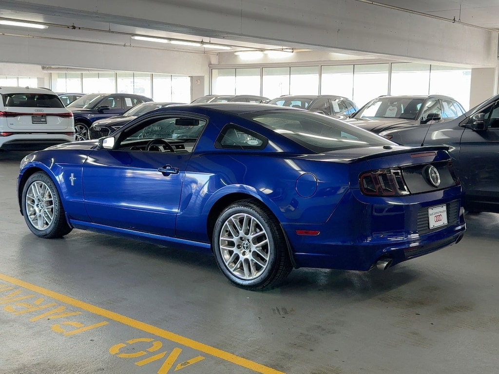 Used 2014 Ford Mustang V6 Coupe