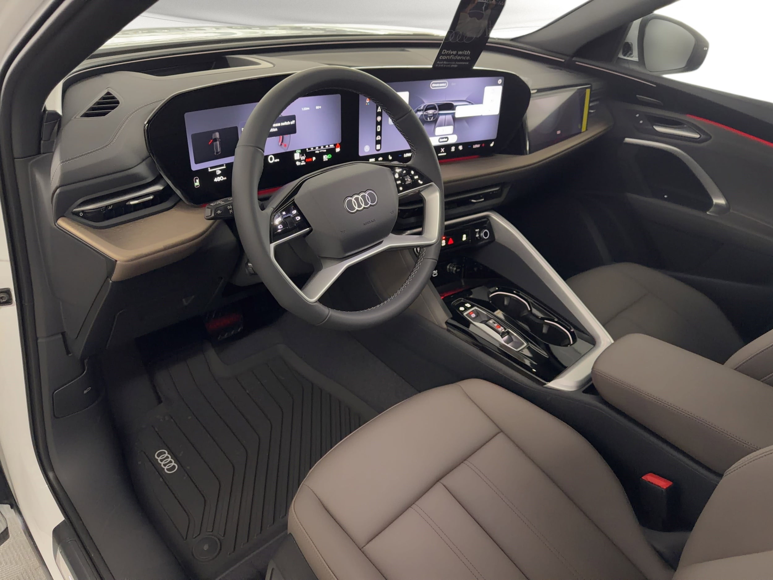 Q5 Sportback Premium Plus SUV