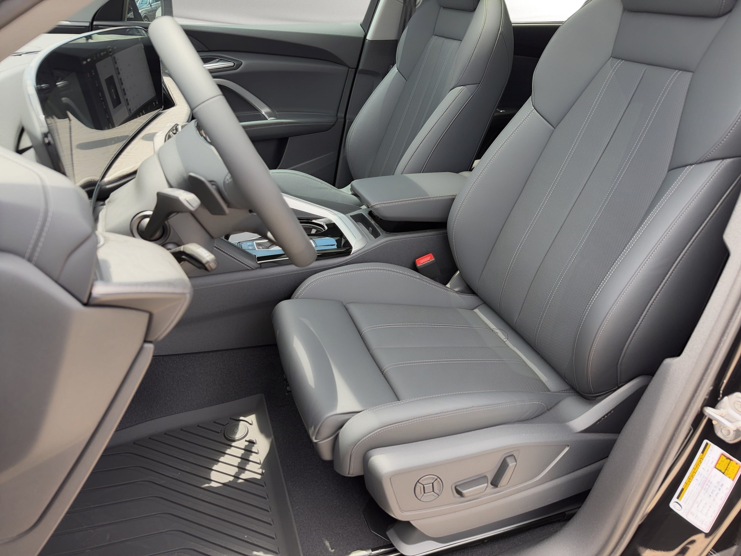 Q5 Sportback Premium Plus SUV