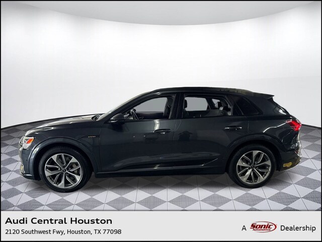 Used 2021 Audi e-tron Premium Plus SUV for sale in Houston