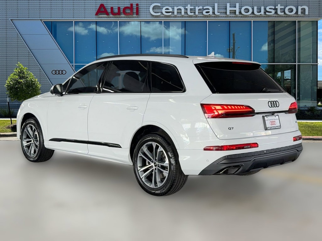 New 2026 Audi Q7 Premium SUV