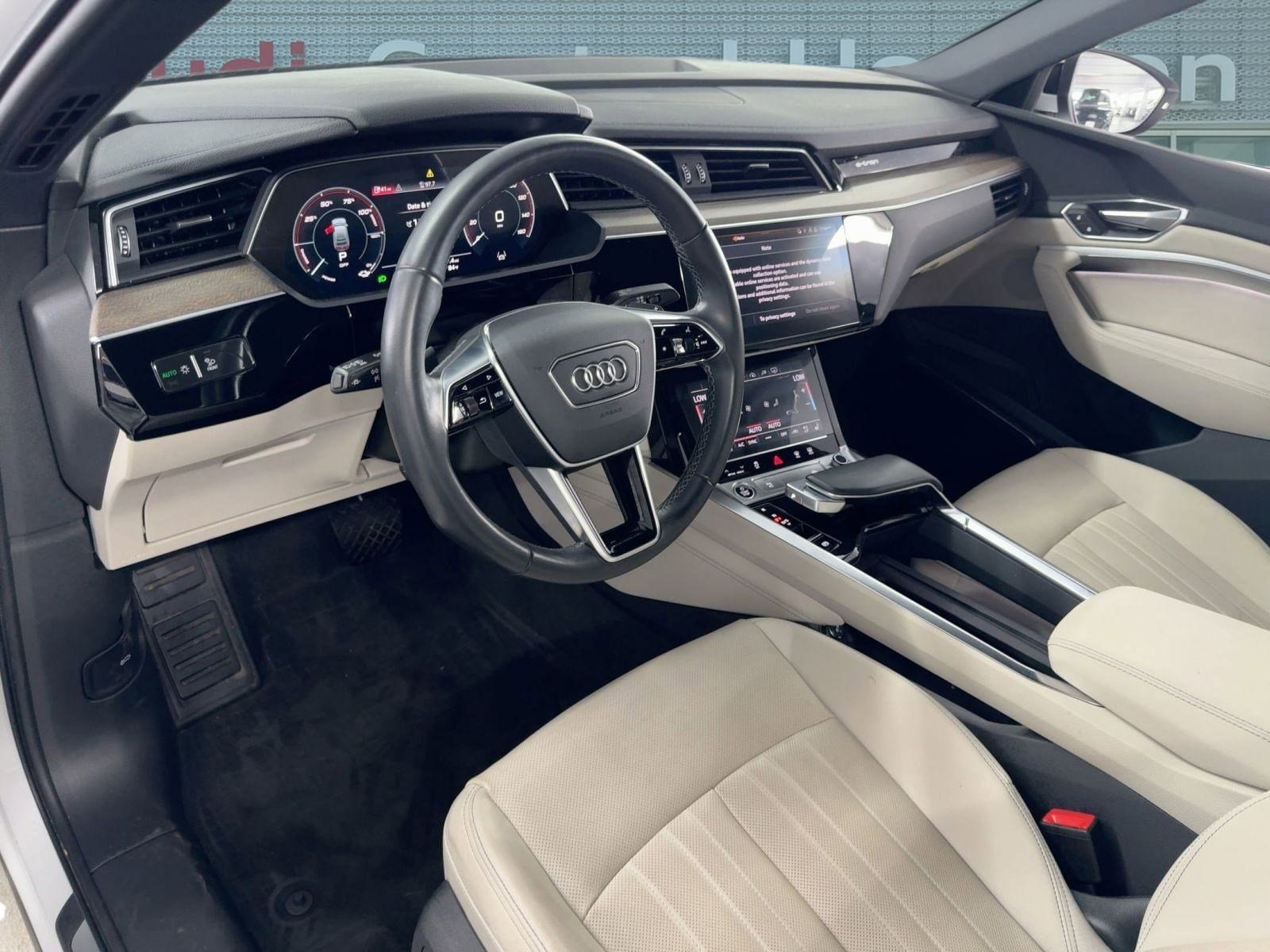 2023 Audi e-tron Sportback S line Premium Plus photo 4