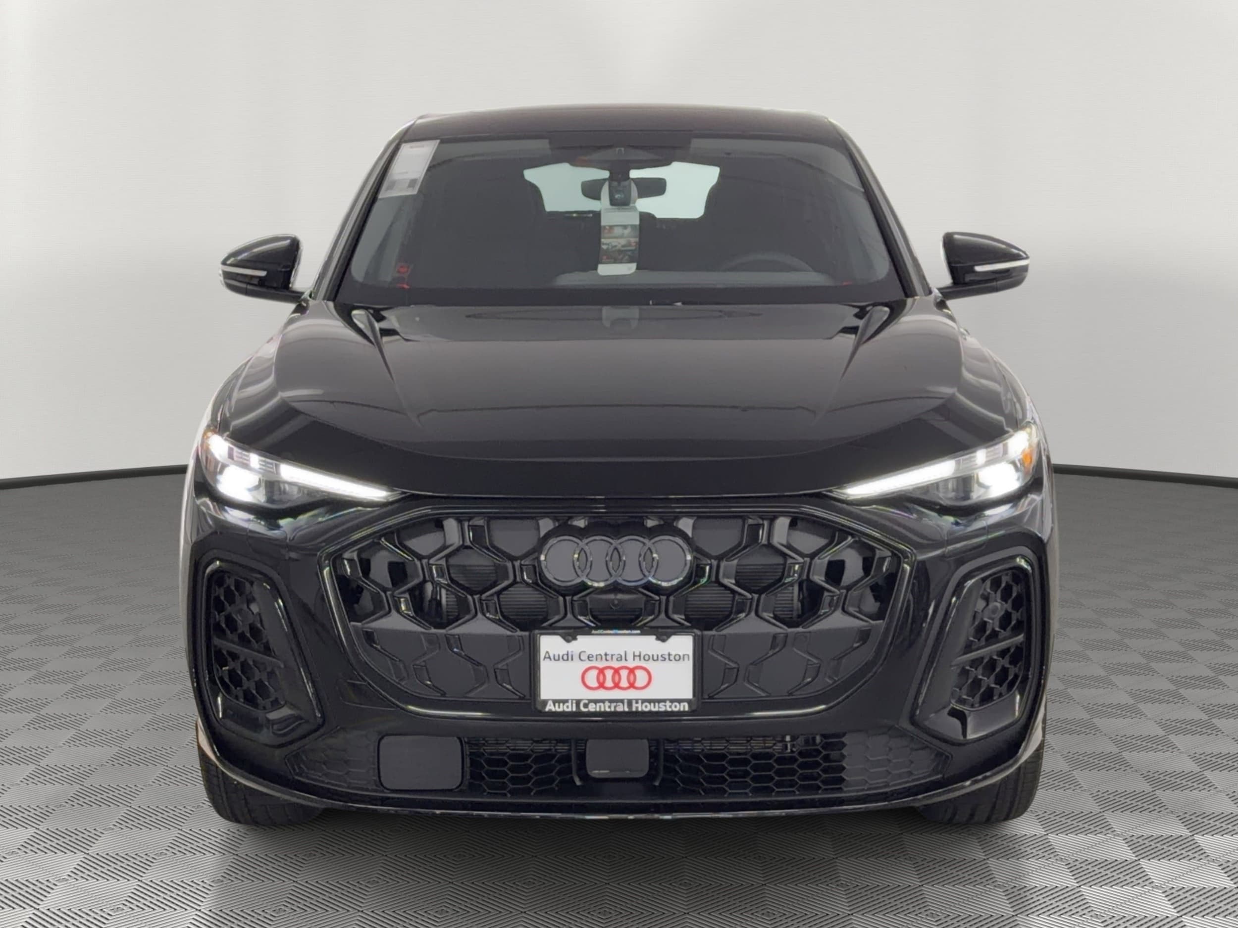 Q5 Sportback Premium Plus SUV