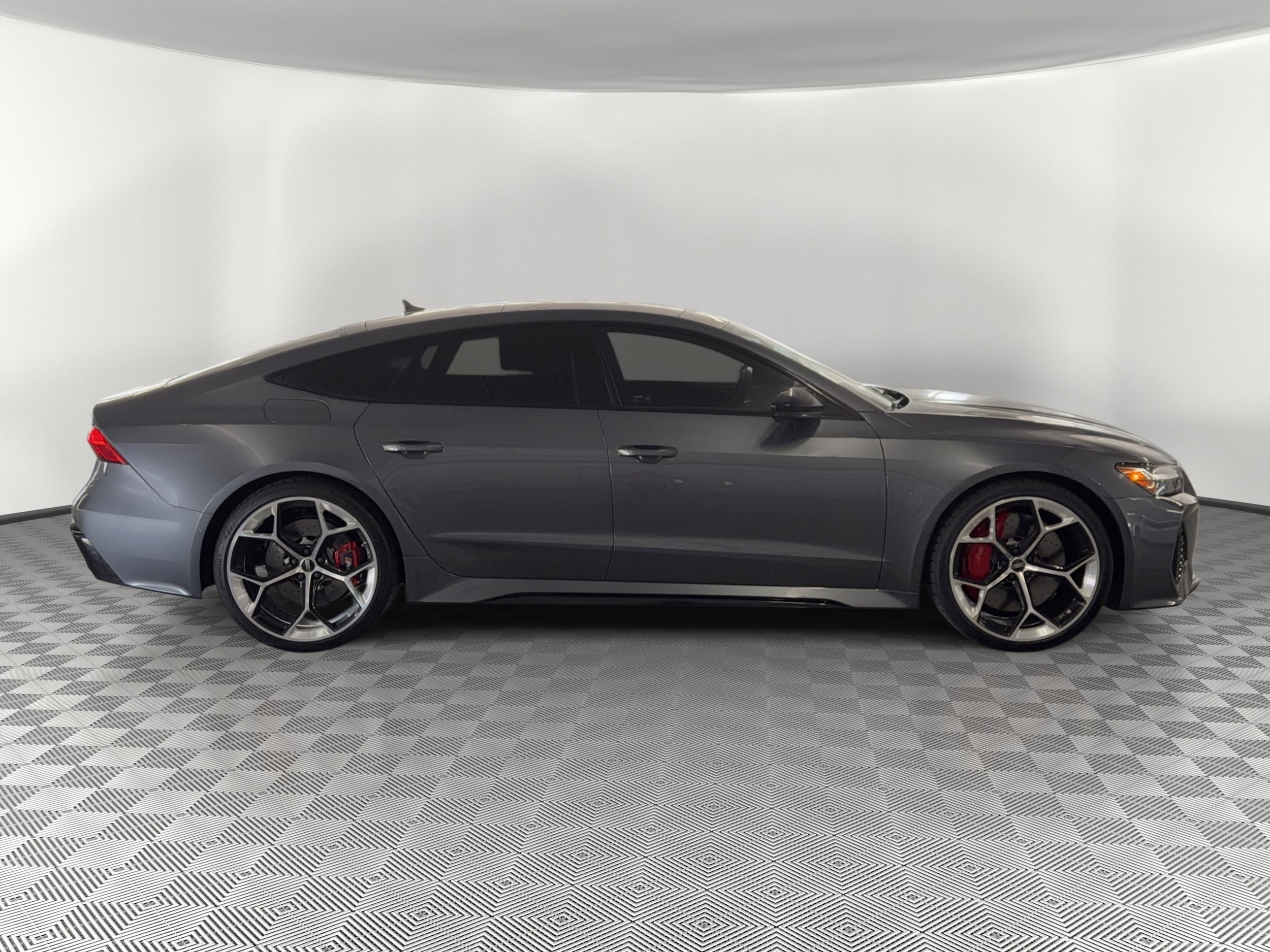 2025 Audi RS 7 Base - Photo 8