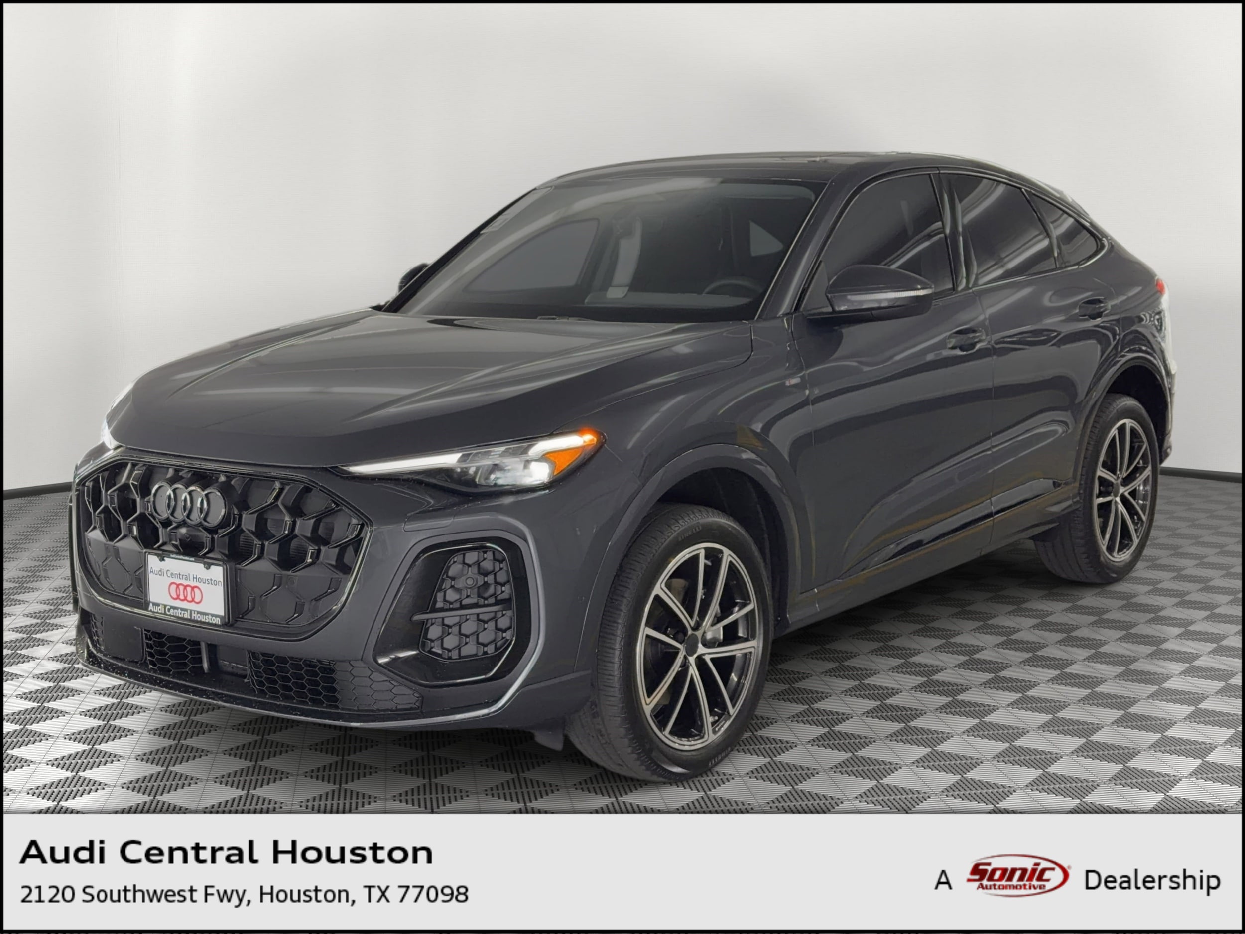 2026 Audi Q5 Sportback Premium Plus quattro's photo