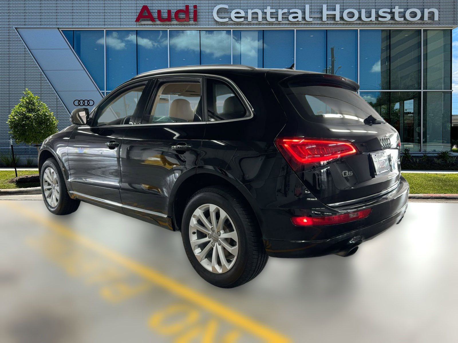 2015 Audi Q5 Premium photo 3