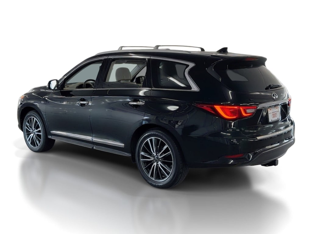 Used 2018 INFINITI QX60 FWD SUV