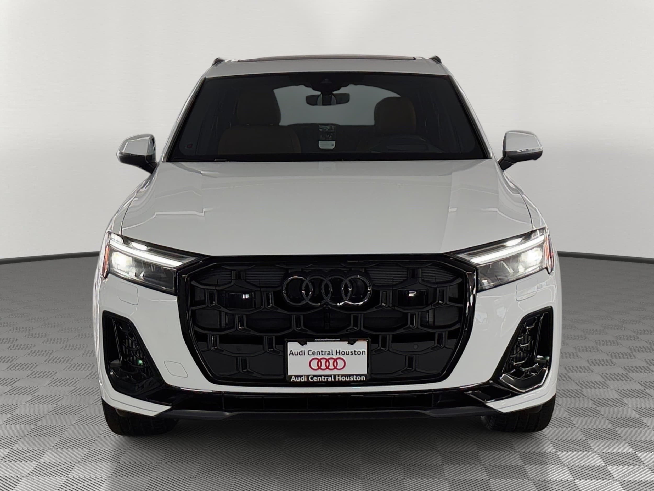 Q7 Prestige SUV