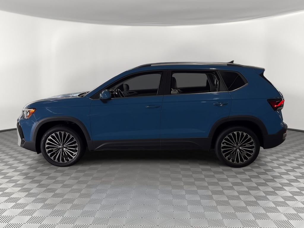 Certified 2025 Volkswagen Taos SE SUV