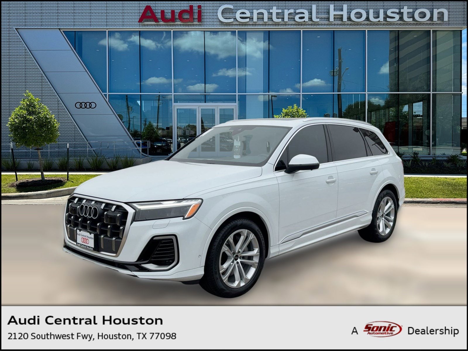 2026 Audi Q7 55 Premium Plus's photo