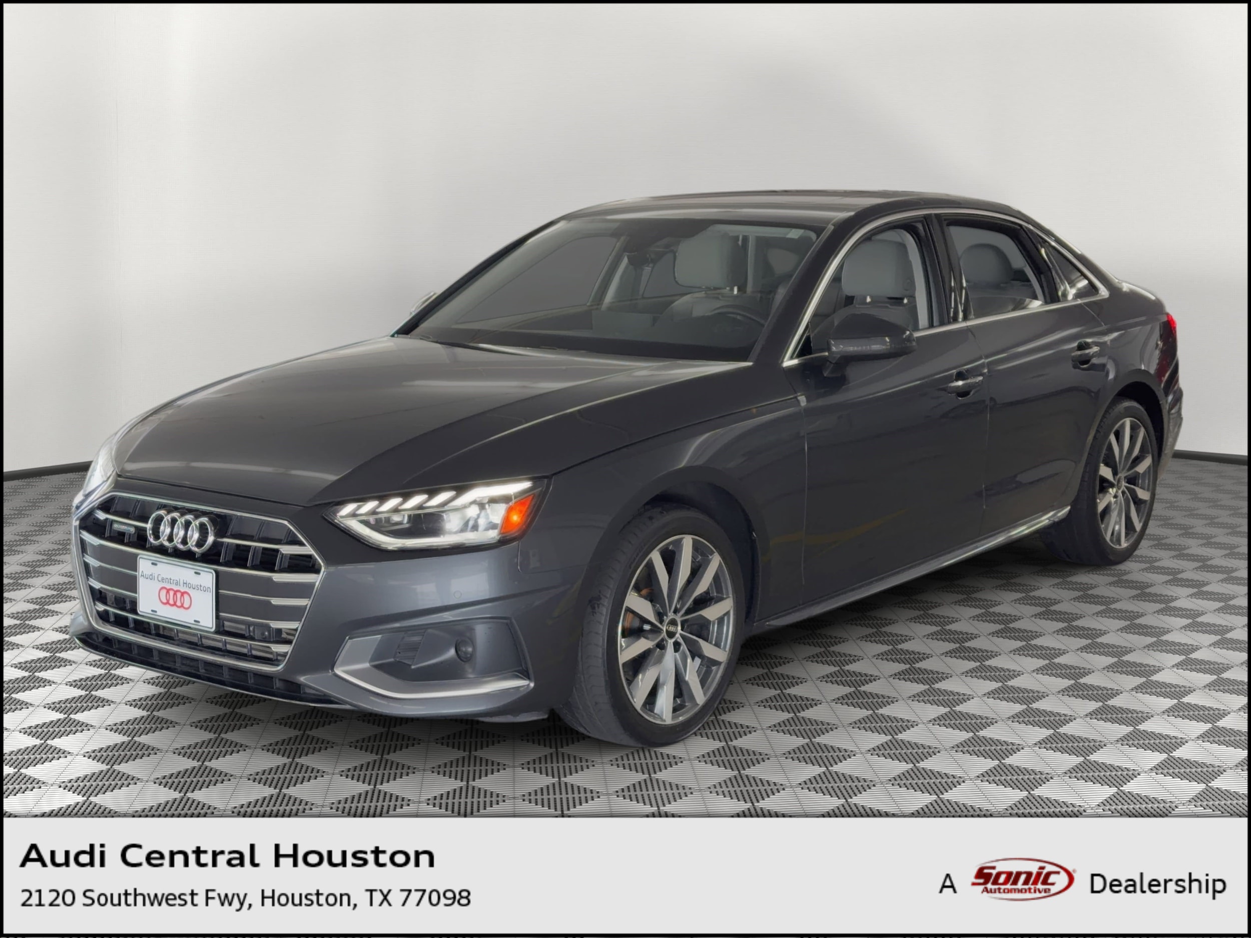 2023 Audi A4 40 TFSI Premium quattro S tronic's photo