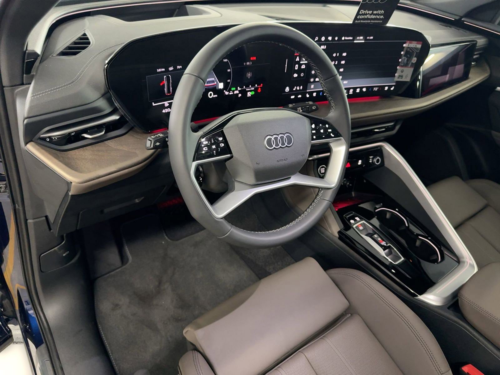 2025 Audi Q5 2.0T Prestige photo 4