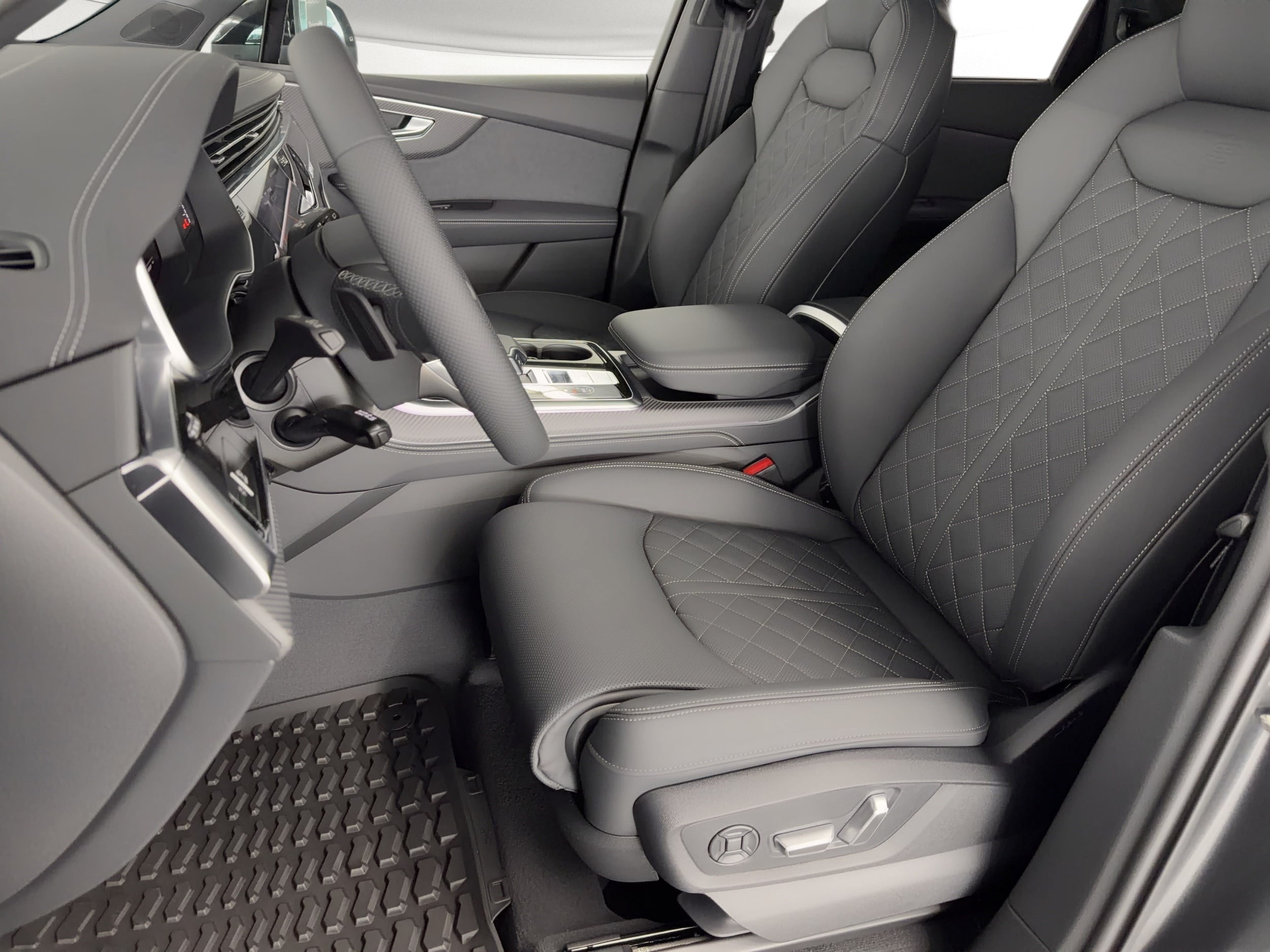 2026 Audi SQ7 Premium Plus SUV