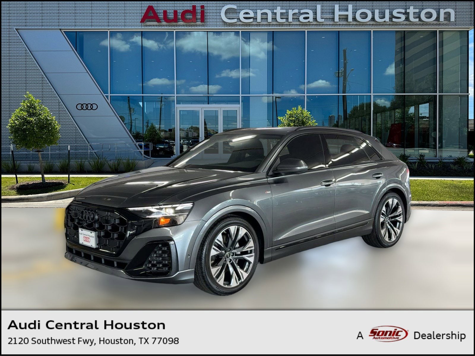 2026 Audi Q8 Premium Plus's photo