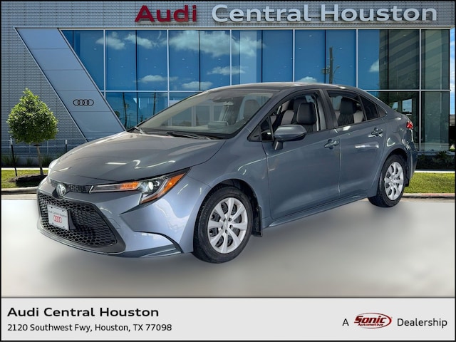 Used 2020 Toyota Corolla LE Sedan for sale in Houston