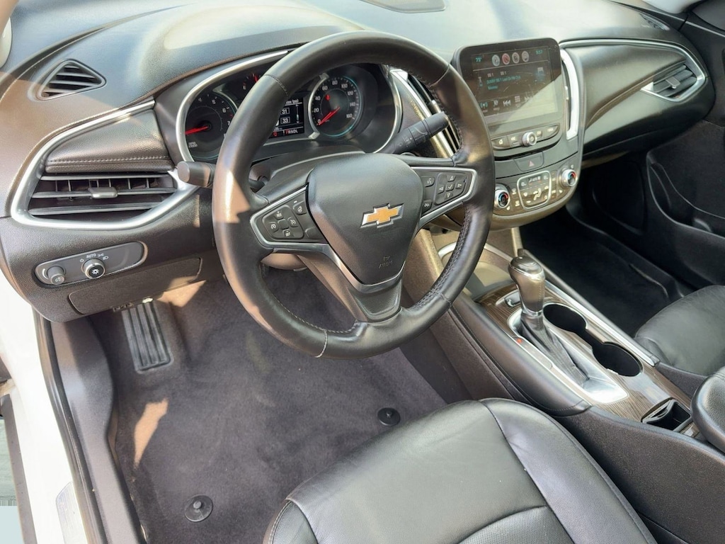 Used 2017 Chevrolet Malibu Premier Sedan