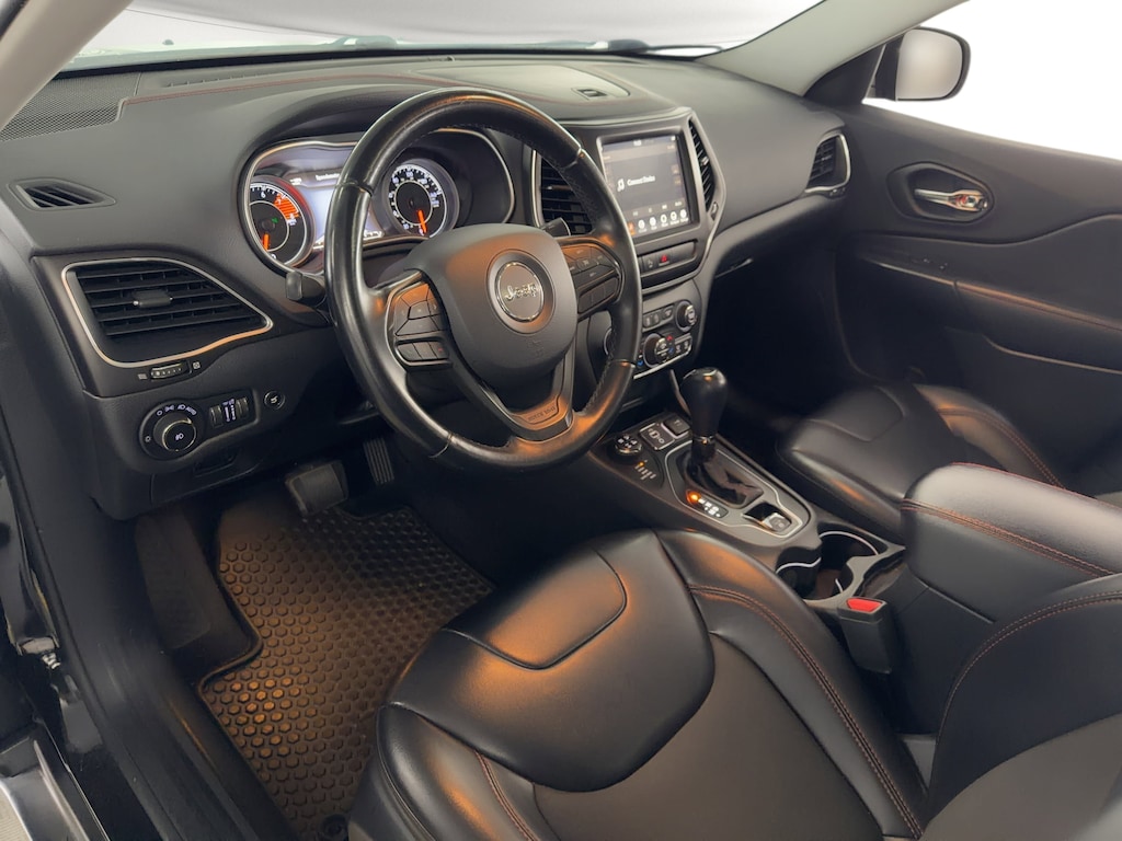 Used 2019 Jeep Cherokee Trailhawk SUV