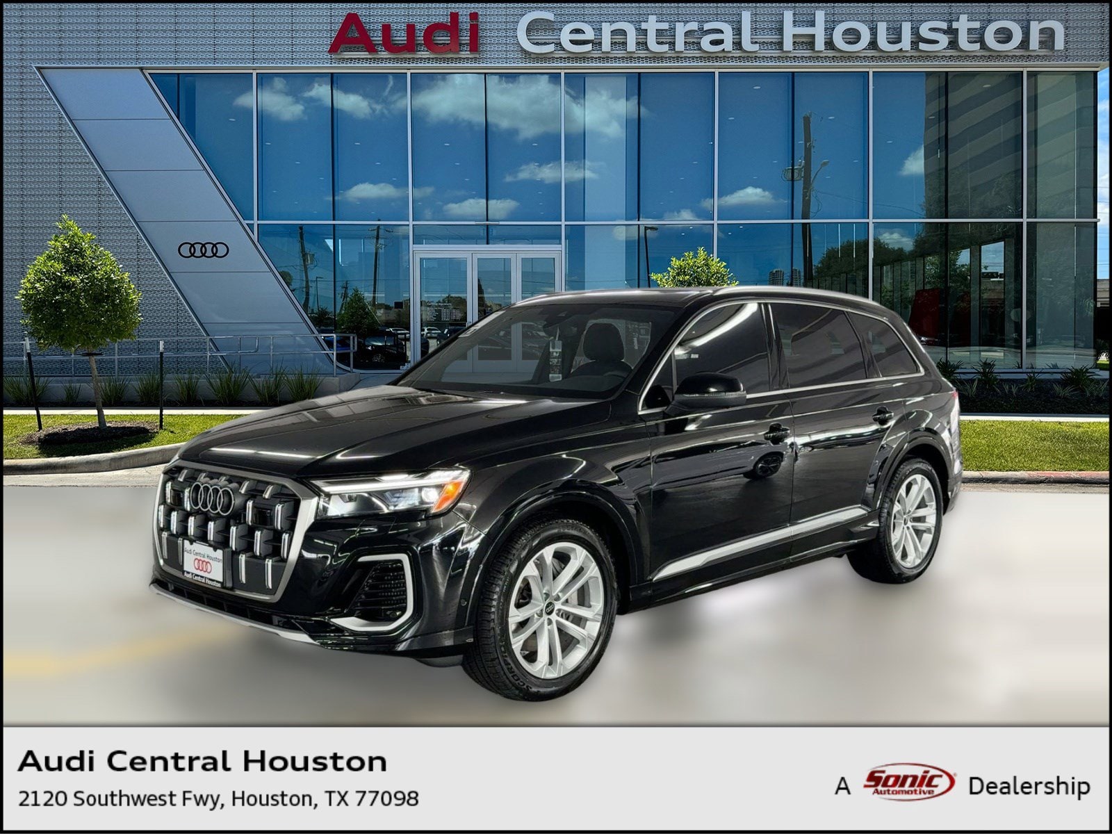 2026 Audi Q7 Premium Plus's photo