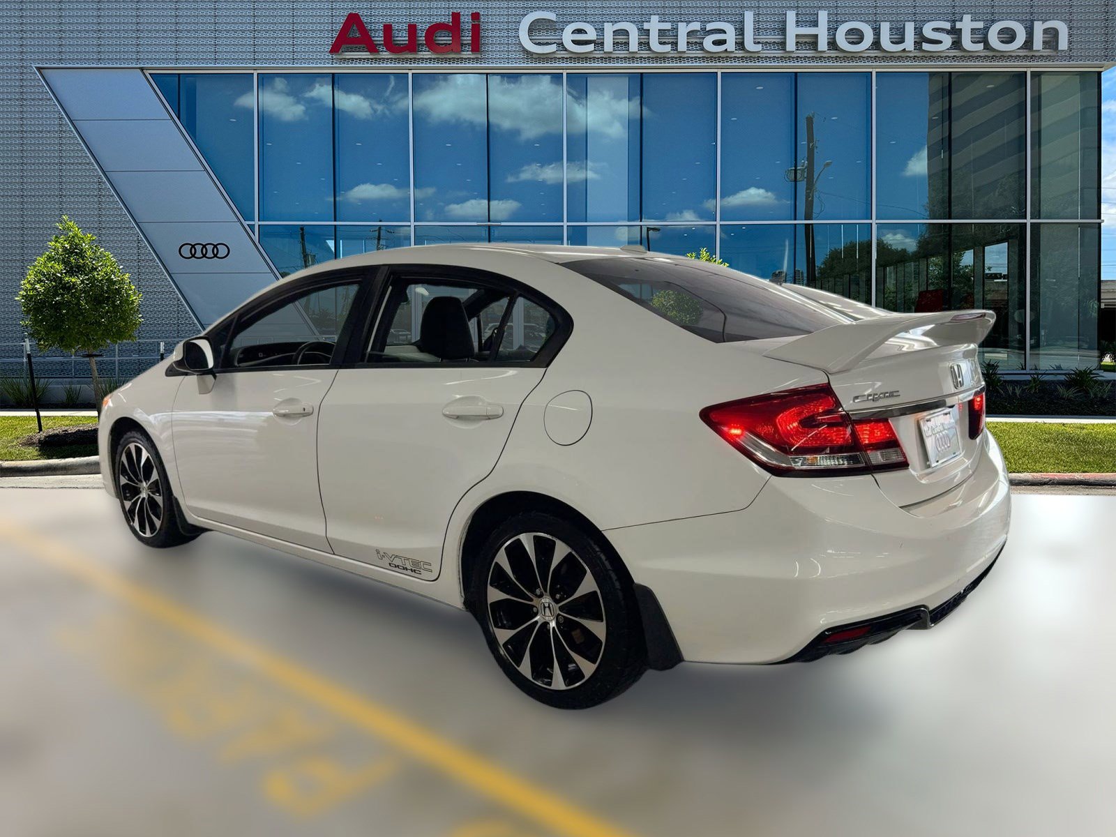 2013 Honda Civic Si photo 2