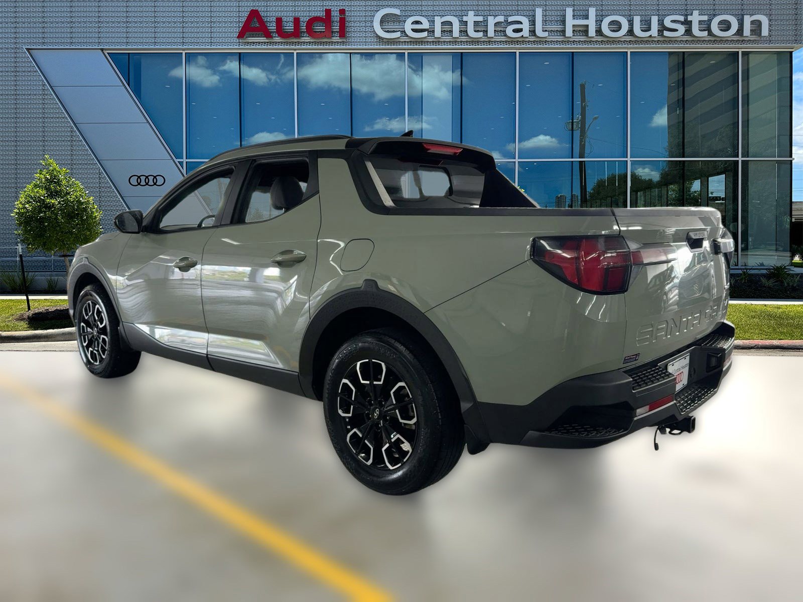 2023 Hyundai Santa Cruz SEL Premium photo 3