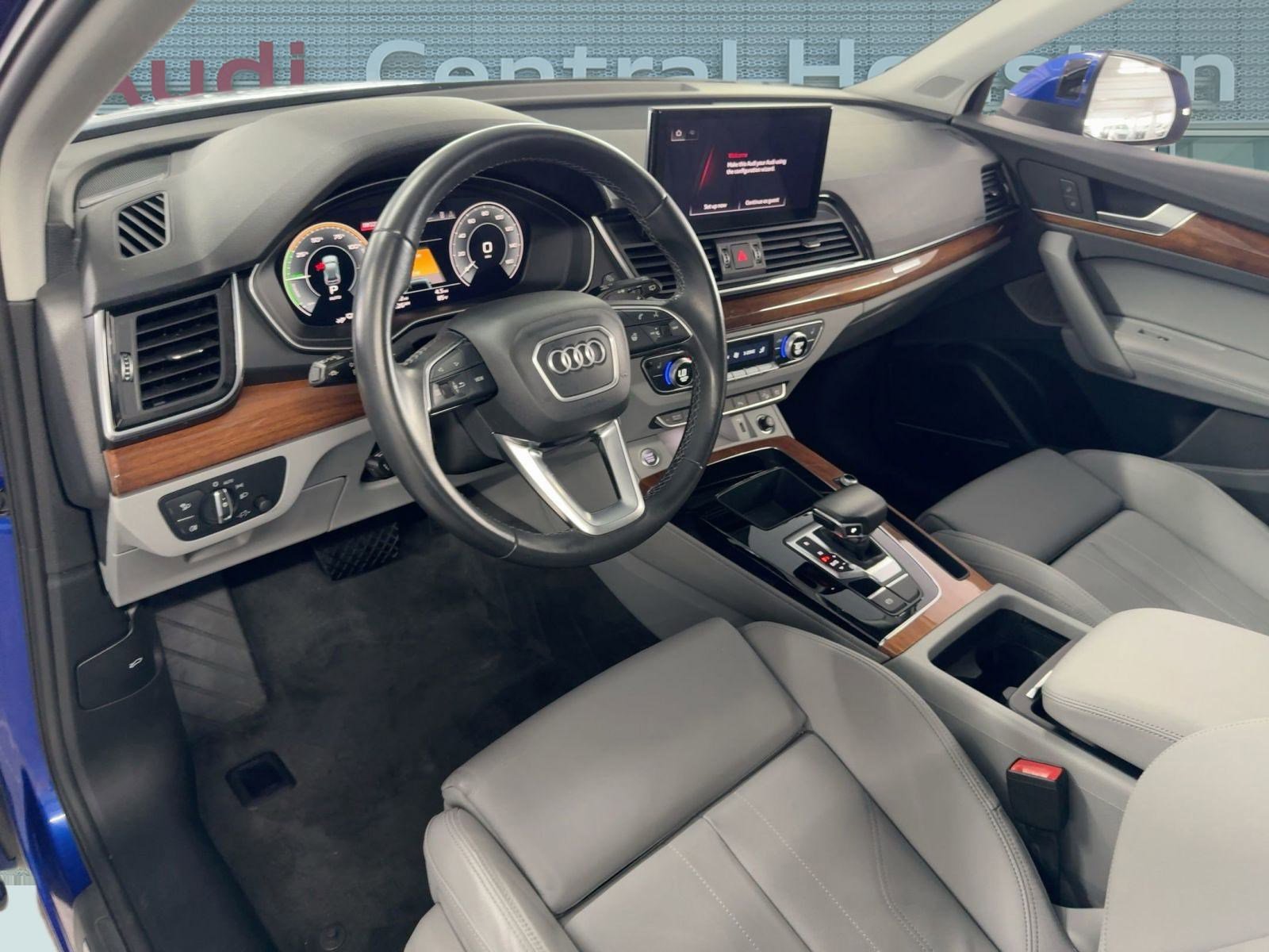 2022 Audi Q5 S line Premium Plus photo 4