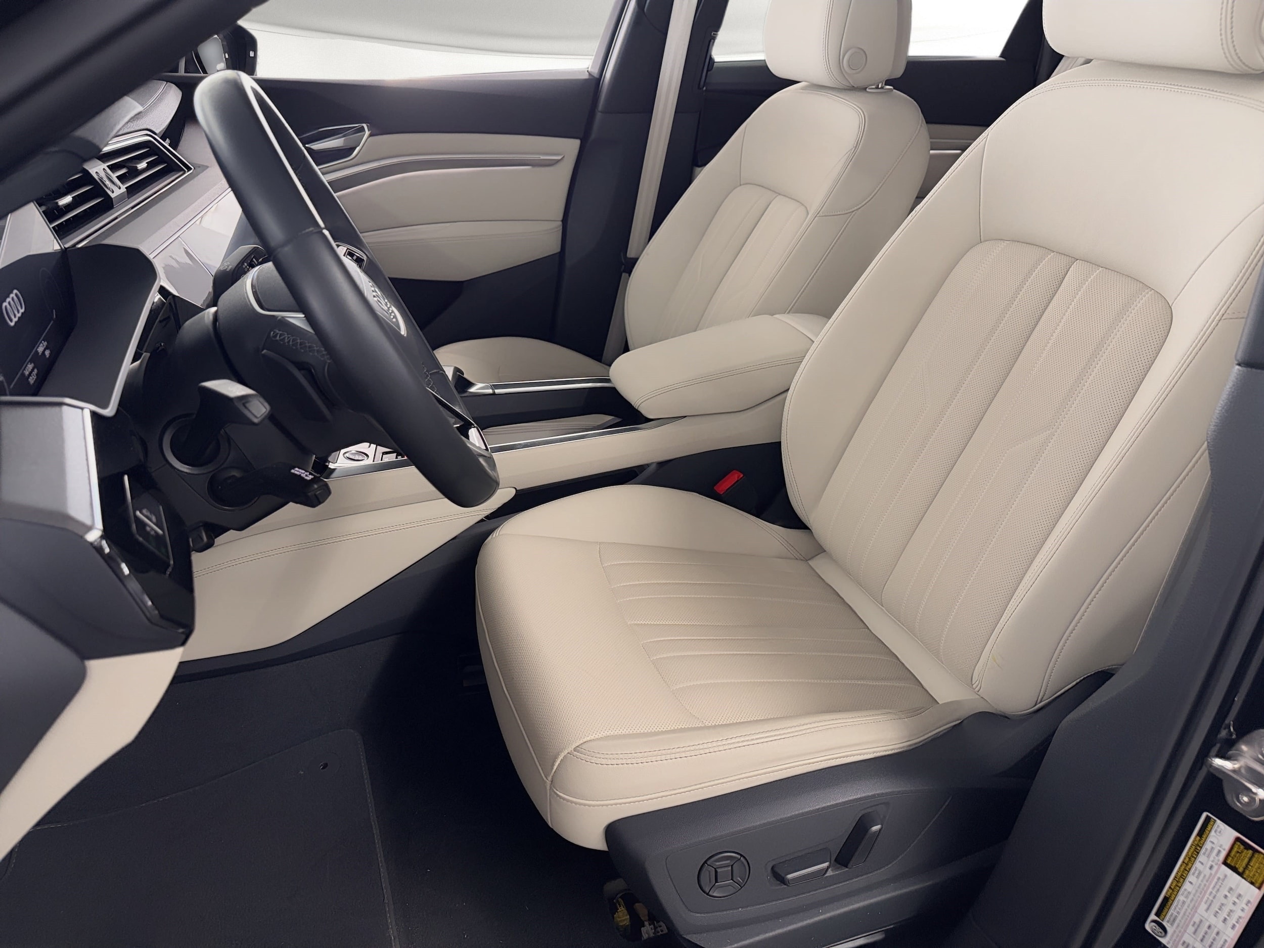 E-tron Sportback S Line Premium Plus SUV