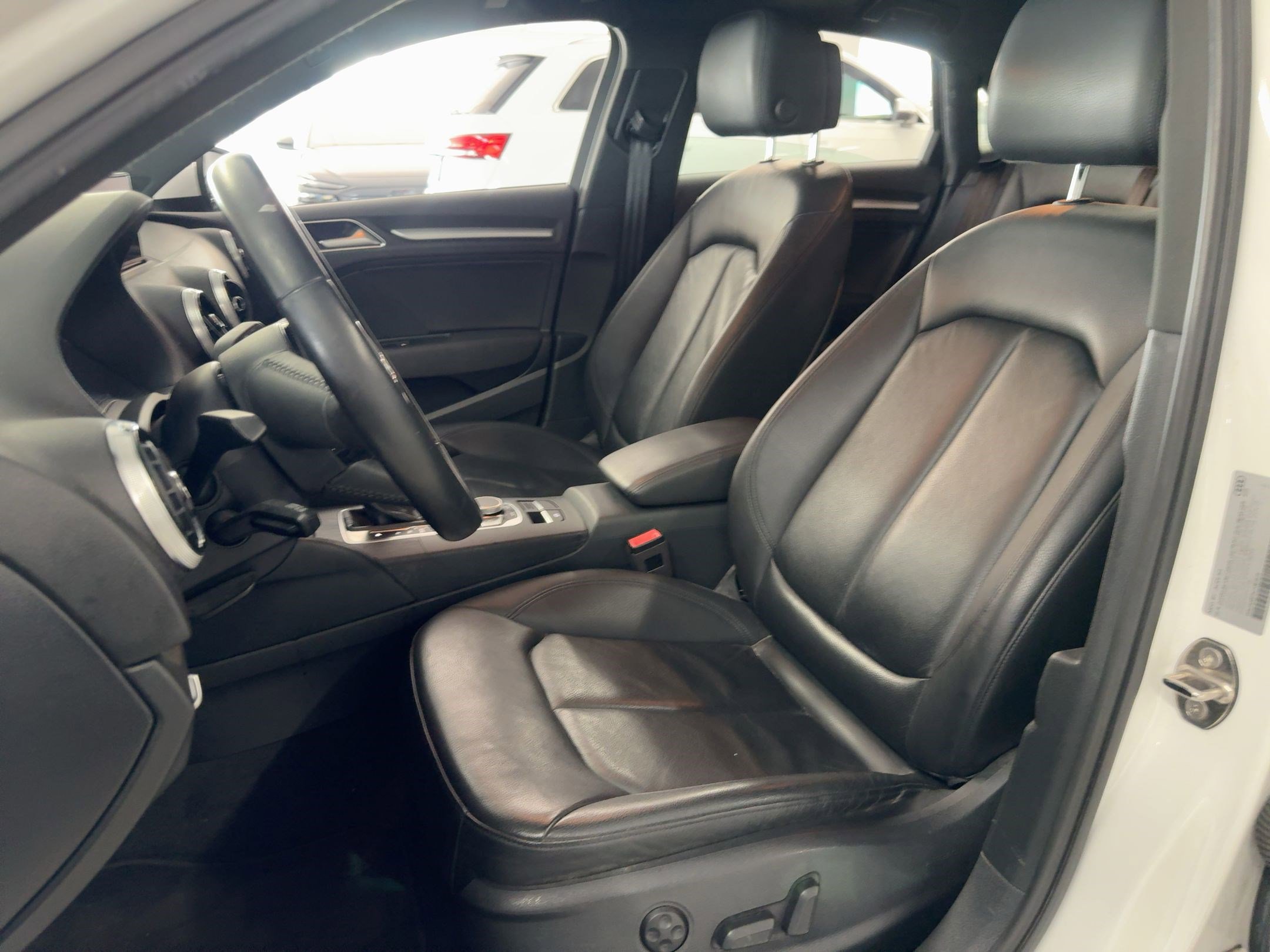 2018 Audi A3 Premium photo 4