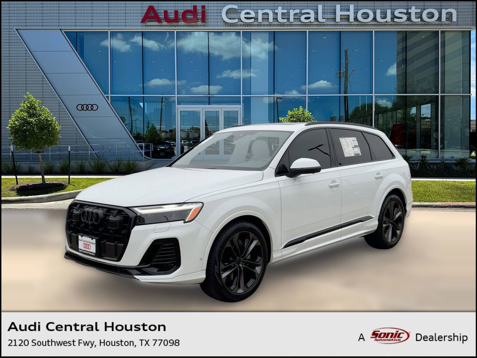 2026 Audi Q7 55 Premium Plus's photo