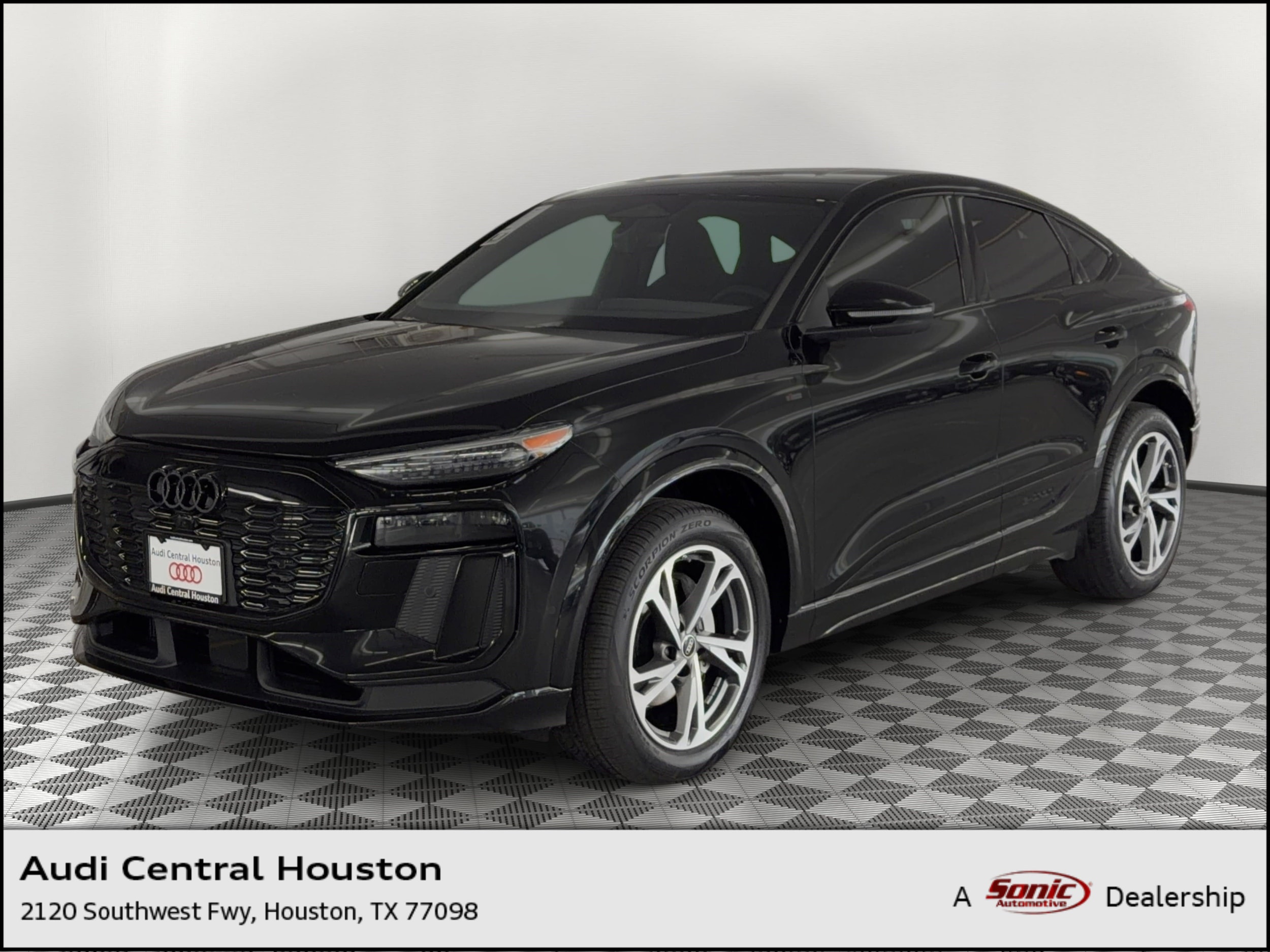 2027 Audi Q6 Sportback e-tron Premium Plus quattro's photo