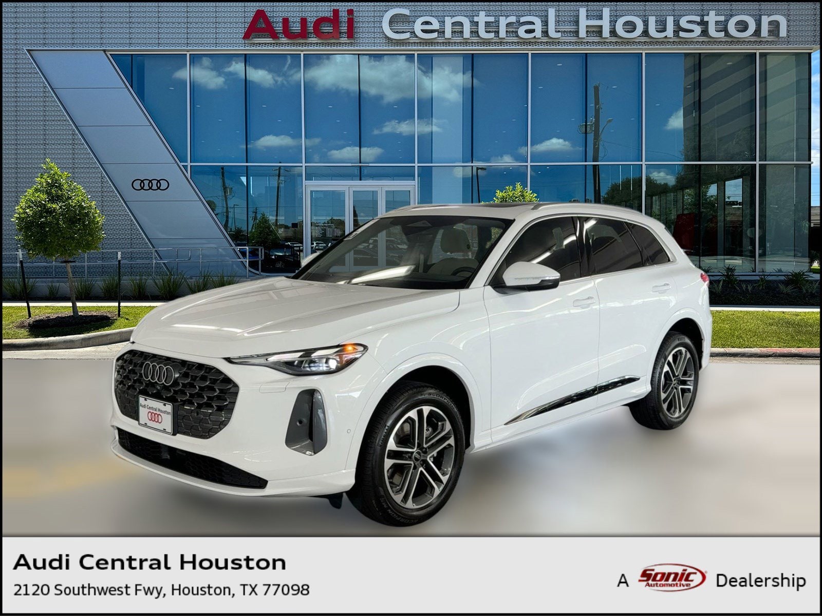 2025 Audi New Q5 Premium's photo