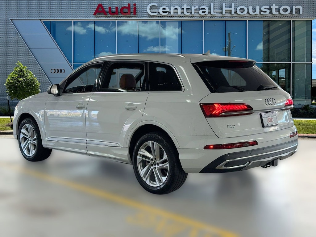 Used 2023 Audi Q7 Premium SUV