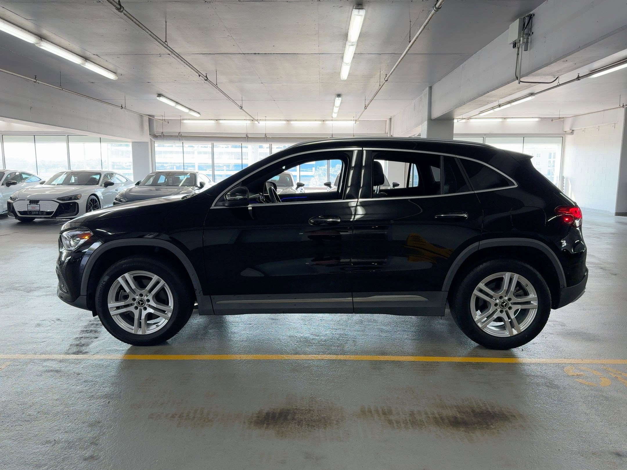 2023 Mercedes Benz GLA 250 photo 2
