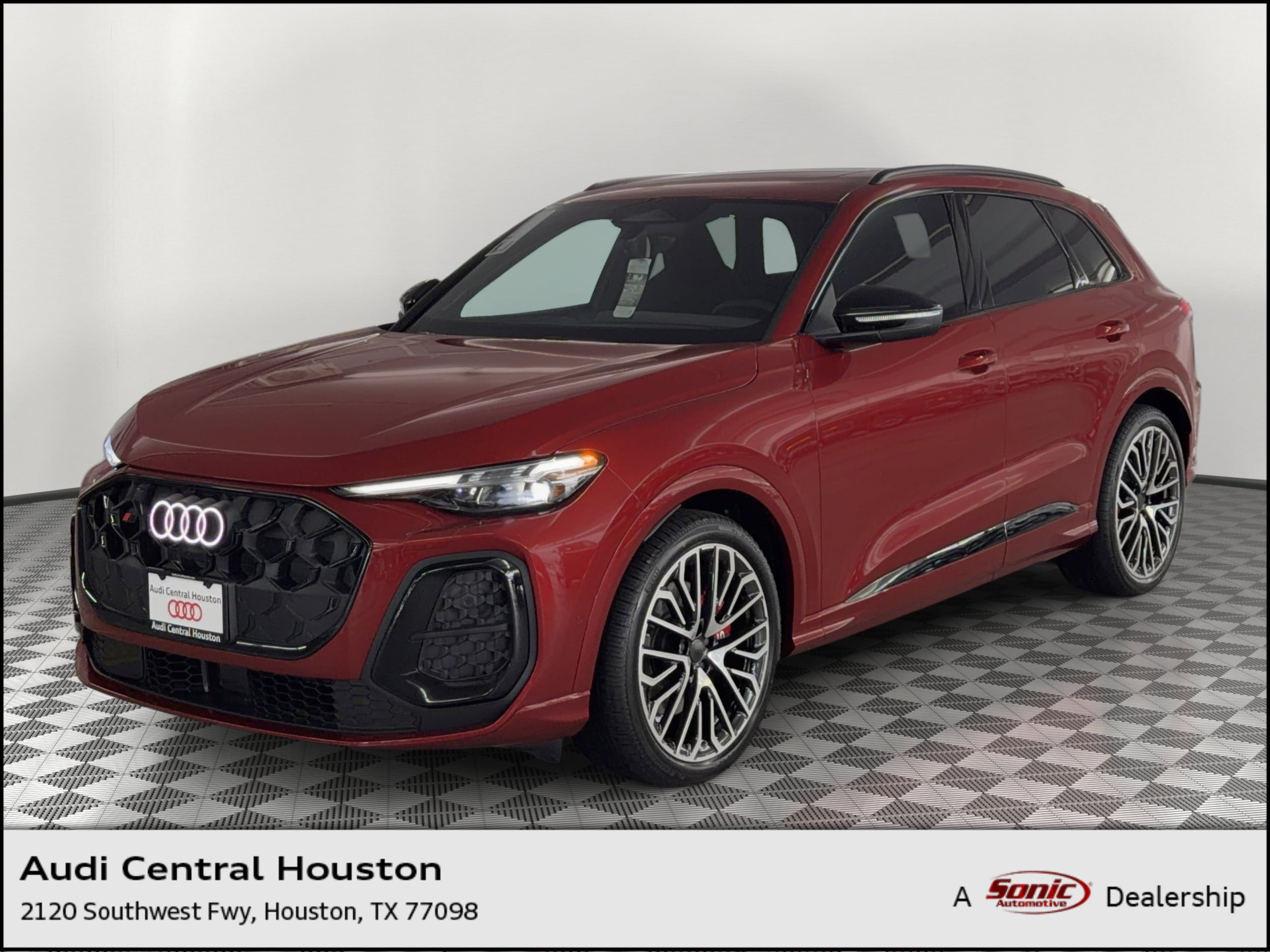 2026 Audi SQ5 Premium Plus quattro's photo
