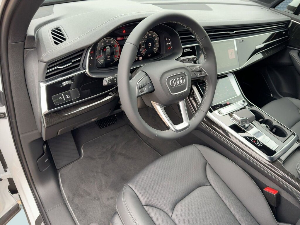 New 2026 Audi Q7 55 Premium Plus SUV