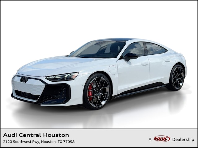 2025 Audi RS e-tron GT performance Sedan