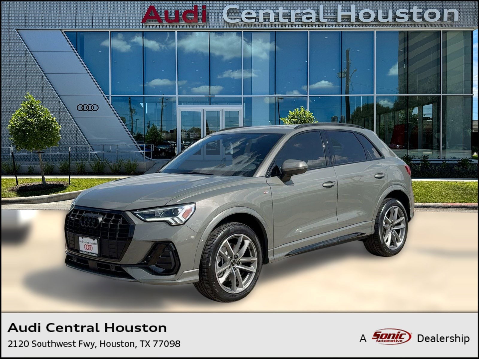 2025 Audi Q3 S Line Premium's photo