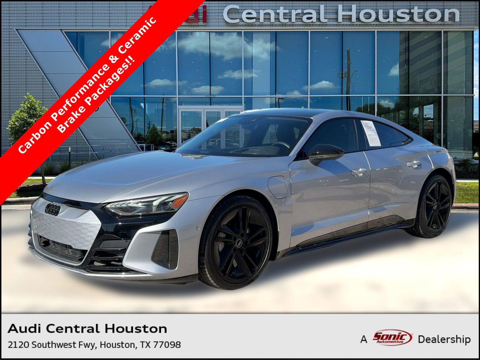 2023 Audi RS e-tron GT Base's photo