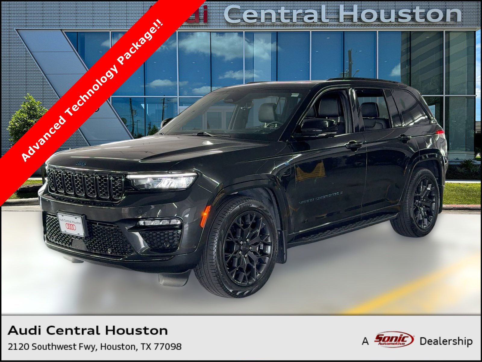 2023 Jeep Grand Cherokee Summit Reserve 4xe's photo