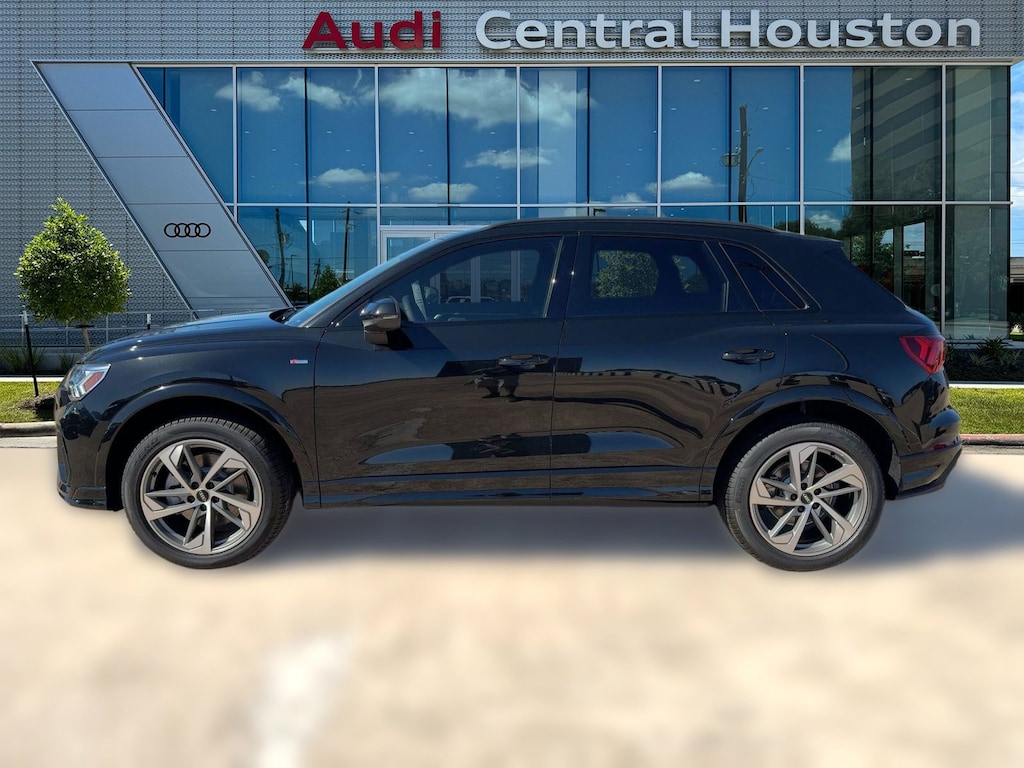 New 2025 Audi Q3 Premium SUV