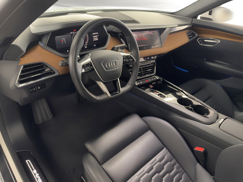 Used 2023 Audi e-tron GT Prestige Sedan