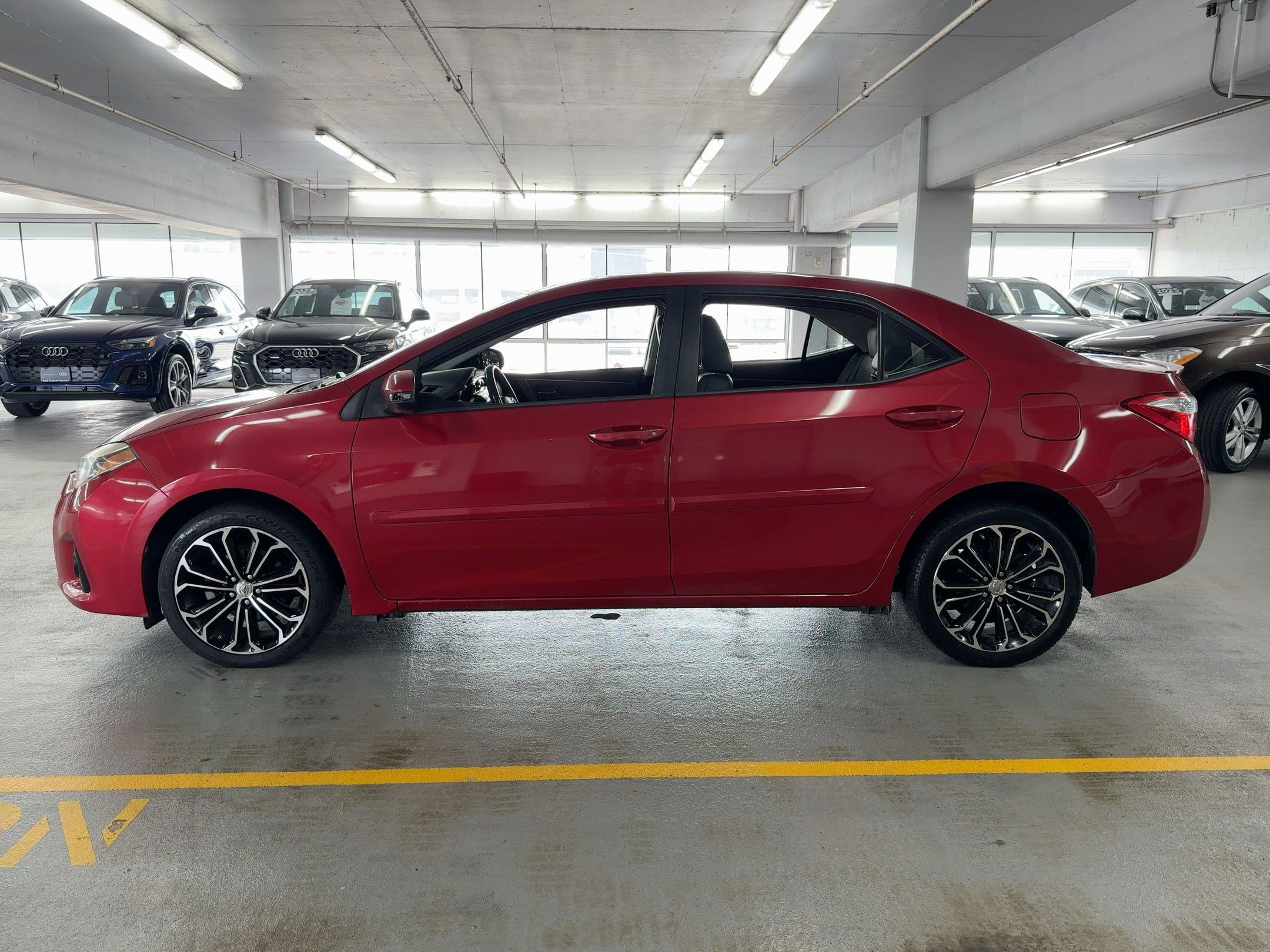 2015 Toyota Corolla Plus photo 2