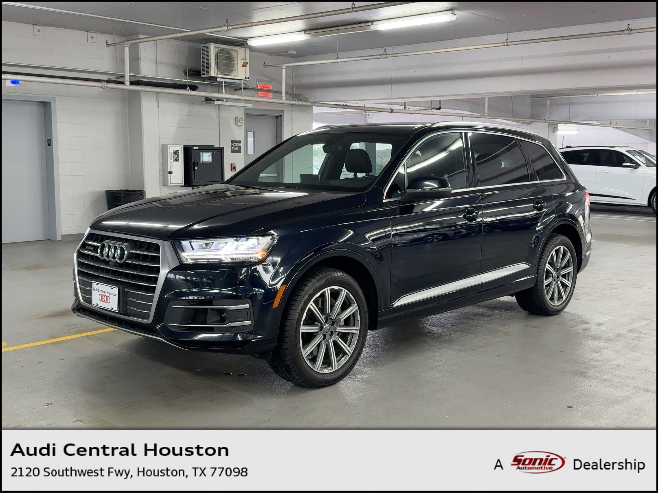 2017 Audi Q7 55 Prestige's photo