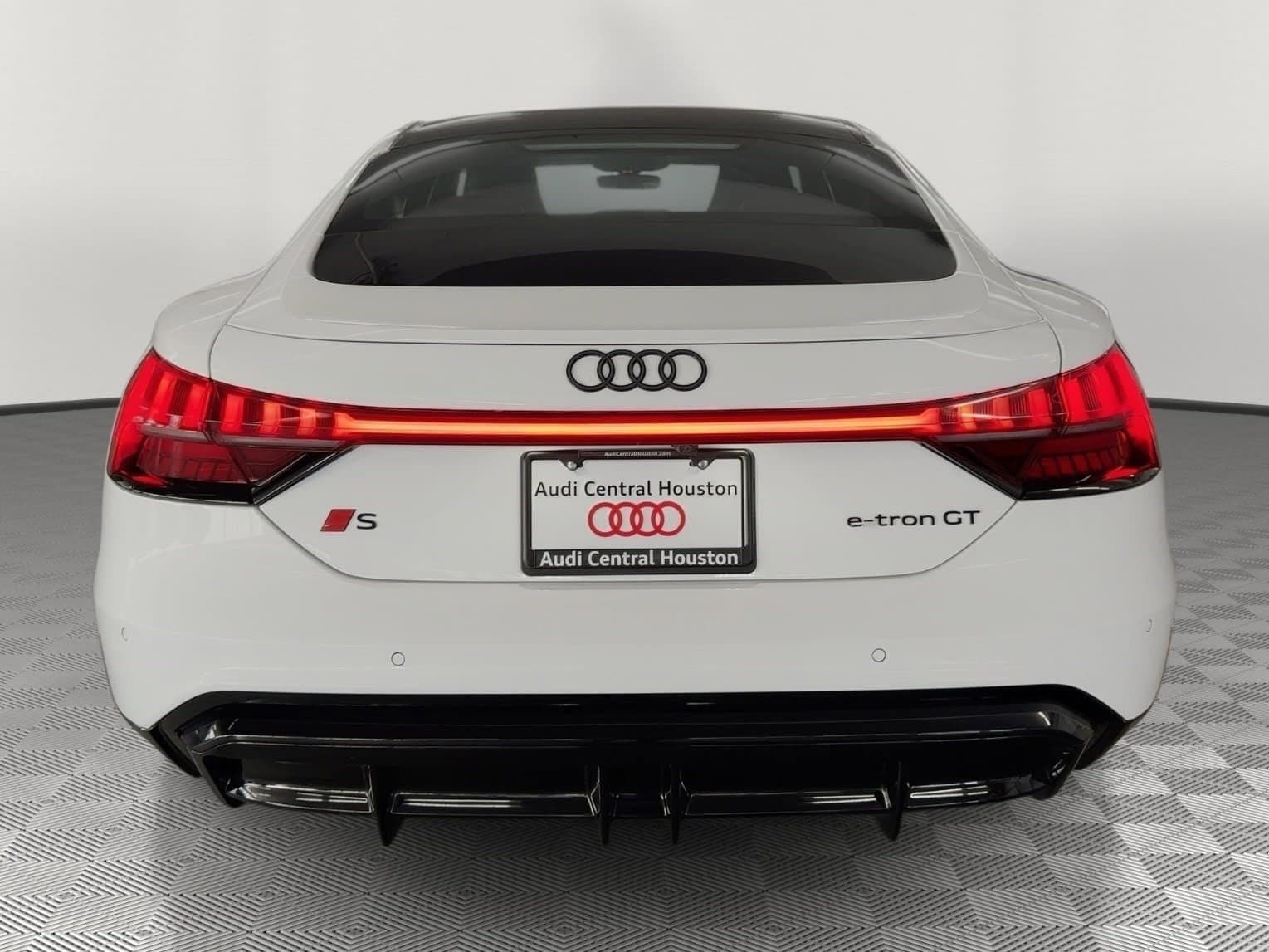 2026 Audi S e-tron GT Premium Plus - Photo 10