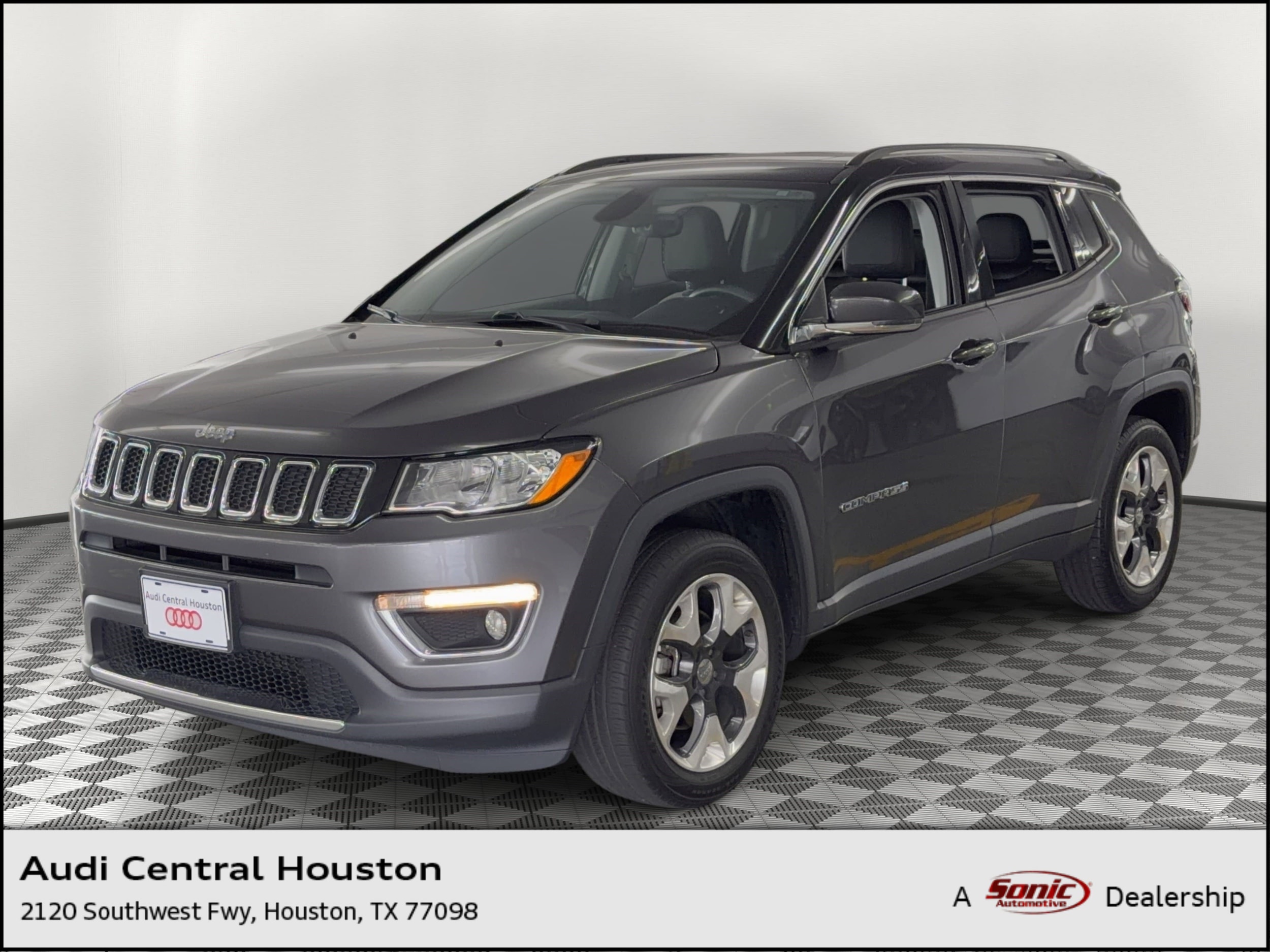 2018 Jeep Compass Limited 4X4's photo