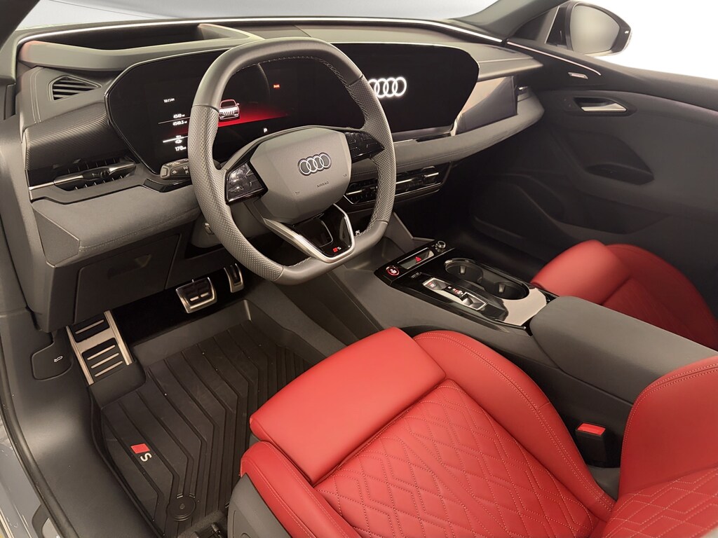 Certified 2025 Audi SQ6 e-tron Prestige SUV