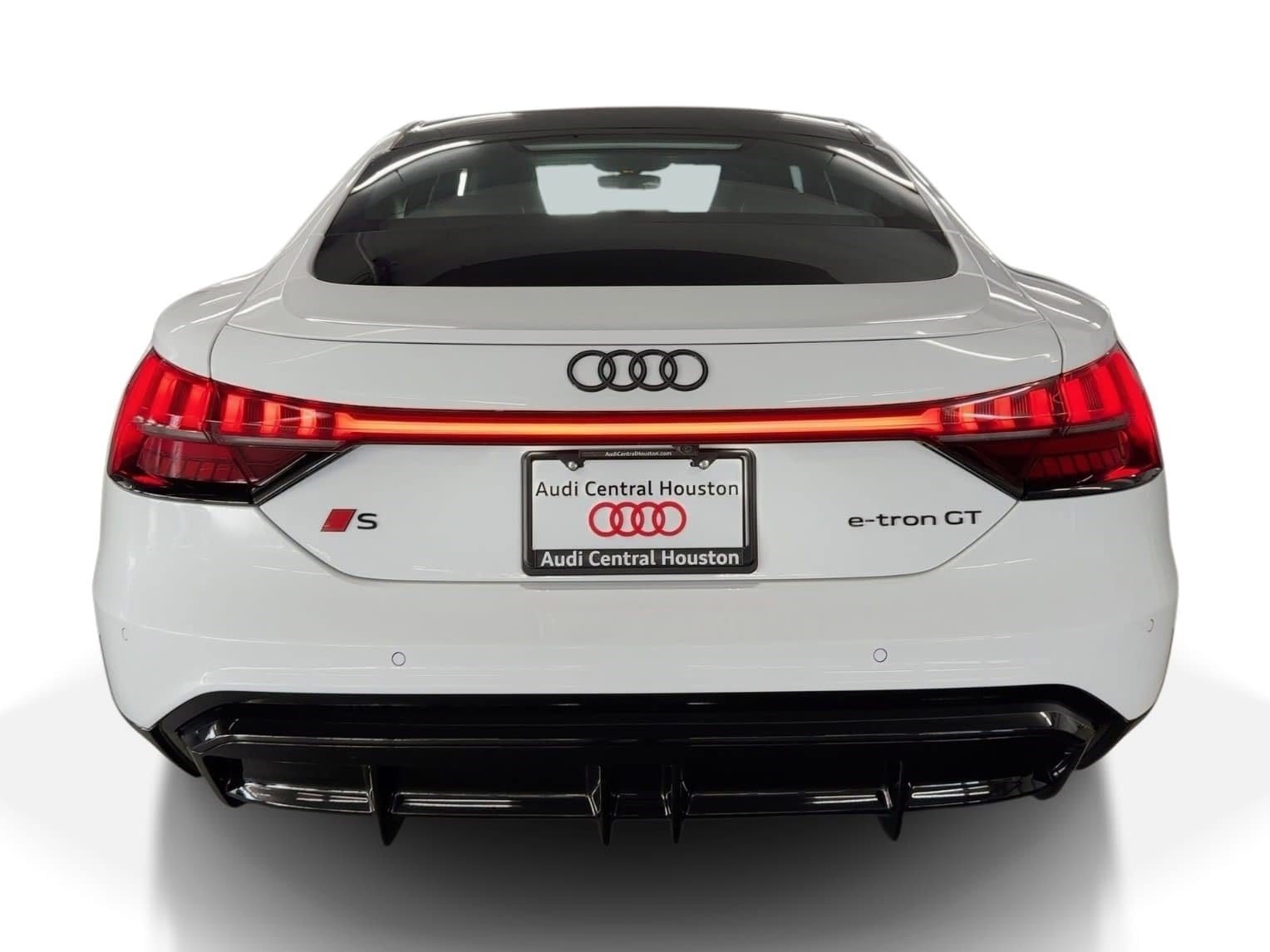 2026 Audi S e-tron GT Premium Plus - Photo 10