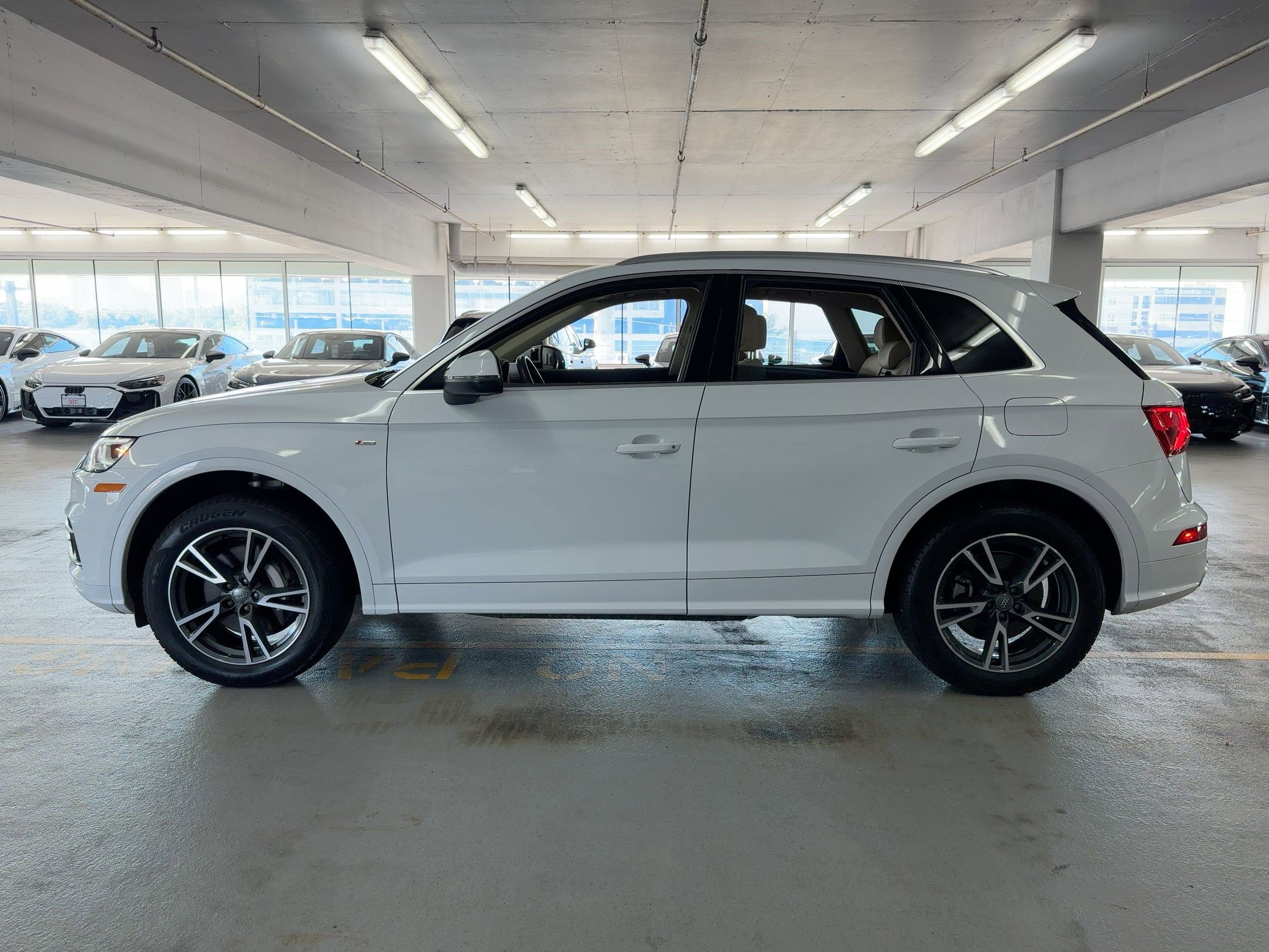2020 Audi Q5 Premium Plus photo 2