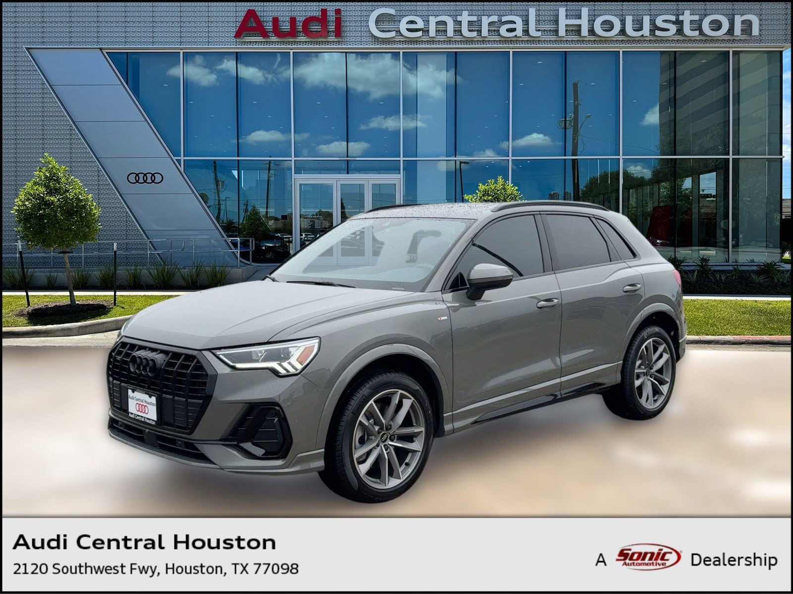 2025 Audi Q3 S Line Premium's photo